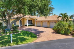 1811 78TH STREET, BRADENTON, FL 34209 Sold 05/16/25