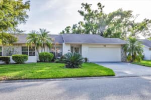 3960 OAKHURST BOULEVARD, SARASOTA, FL 34233 Sold 05/12/25