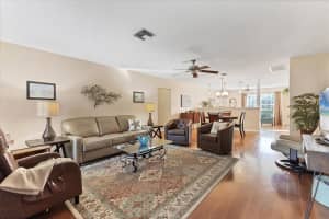 3960 OAKHURST BOULEVARD, SARASOTA, FL 34233 Sold 05/12/25