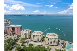 101 SUNSET DRIVE, SARASOTA, FL 34236 Sold 10/15/25