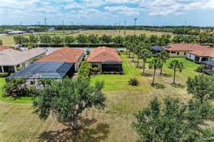 10111 MALACHITE DRIVE, BRADENTON, FL 34211 - MLS#MFRA4647382