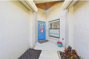 7006 44TH COURT, SARASOTA, FL 34243 Sold 05/30/25