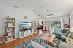 7006 44TH COURT, SARASOTA, FL 34243 Sold 05/30/25