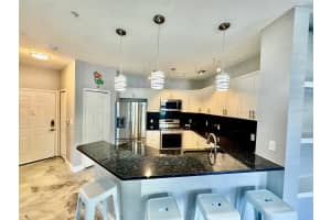 8325 38TH STREET CIRCLE, SARASOTA, FL 34243 - MLS#MFRA4647567