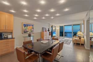 1045 GULF OF MEXICO DRIVE, LONGBOAT KEY, FL 34228 Sold 05/30/25