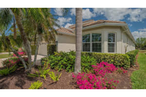 8263 NICE WAY, SARASOTA, FL 34238 Sold 08/01/25