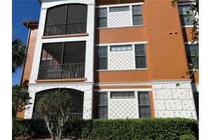 8325 38th Street Cir E #101, SARASOTA