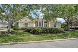 7319 WESTMINSTER COURT, UNIVERSITY PARK, FL 34201 - MLS#MFRA4647621