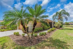 8419 SUMMER GREENS TER, BRADENTON, FL 34212 Sold 05/05/25