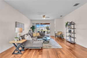 8419 SUMMER GREENS TER, BRADENTON, FL 34212 Sold 05/05/25