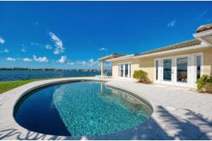 7692 COVE TERRACE, SARASOTA, FL 34231 - MLS#MFRA4647646