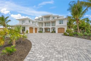 619 KEY ROYALE DRIVE, HOLMES BEACH, FL 34217 - MLS#MFRA4647651