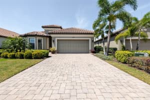 12740 DEL CORSO LOOP, LAKEWOOD RANCH, FL 34211 - MLS#MFRA4647687
