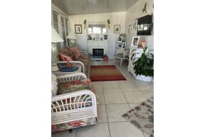 2094 DETROITER STREET, SARASOTA, FL 34231 - MLS#MFRA4647704