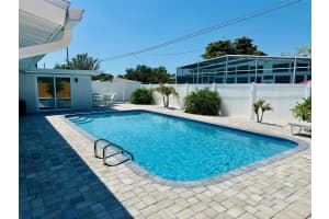 2605 SUNNYBROOK DRIVE, SARASOTA, FL 34239 - MLS#MFRA4647728