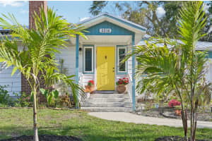 2216 13TH AVENUE, BRADENTON, FL 34205 Sold 06/03/25