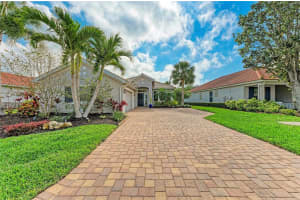 643 MISTY POND COURT, BRADENTON, FL 34212 Sold 07/16/25