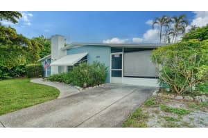 4015 52ND STREET COURT, BRADENTON, FL 34209 - MLS#MFRA4647831
