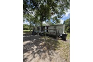 10525 HUNTERS TRAIL, LAKELAND, FL 33809 Sold 05/05/25