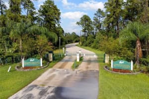 1971 OLD TRAIN ROAD, DELTONA, FL 32738 Sold 08/12/25