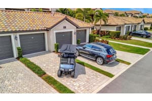 5694 PALMER CIRCLE, BRADENTON, FL 34211 Sold 06/27/25