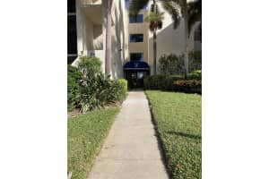 6116 43RD STREET, BRADENTON, FL 34210 - MLS#MFRA4647913