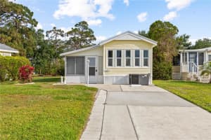 182 CROWN POINT DRIVE, NOKOMIS, FL 34275 - MLS#MFRA4647919