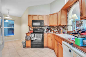 7 POINT PLEASANT DRIVE, PALM COAST, FL 32164 - MLS#MFRA4647942