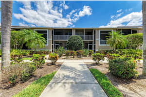 5320 HYLAND HILLS AVENUE, SARASOTA, FL 34241 - MLS#MFRA4647976