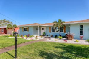 10304 SANDPIPER ROAD, BRADENTON, FL 34209 - MLS#MFRA4647979