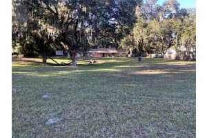 3 Lakeside Dr, OCALA