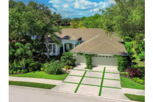 8687 Woodbriar Dr, SARASOTA