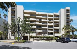 1095 Gulf Of Mexico Dr #503, LONGBOAT KEY