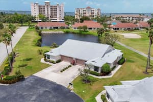 1714 Fairway Trce, PALMETTO