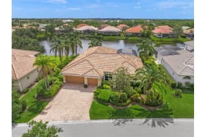 2893 SEASONS BOULEVARD, SARASOTA, FL 34240 Sold 05/30/25