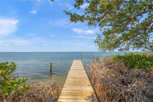 7620 WESTMORELAND DRIVE, SARASOTA, FL 34243 Sold 10/31/25