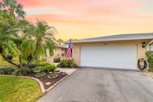 6940 W Country Club Dr N #v-77, SARASOTA