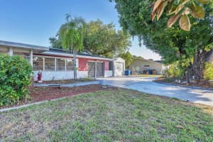 126 HIGHVIEW AVENUE, LEHIGH ACRES, FL 33936 - MLS#MFRA4648058