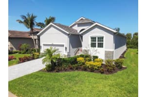 6228 Champions Row St, BRADENTON