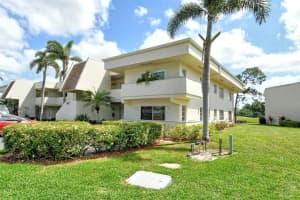 7173 W Country Club Dr N #141, SARASOTA