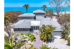 8592 HIDDEN LAGOON ROAD, SARASOTA, FL 34242 - MLS#MFRA4648285