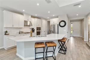 9061 LUNA LANE, SARASOTA, FL 34241 Sold 07/24/25