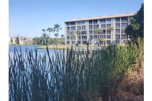 3454 LAKE BAYSHORE DRIVE, BRADENTON, FL 34205 Sold 05/23/25
