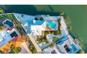 924 CASEY COVE DRIVE, NOKOMIS, FL 34275 Sold 05/15/25