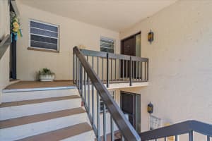 2640 CLUBHOUSE DRIVE, SARASOTA, FL 34232 Sold 07/22/25