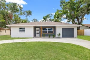 1050 55th Ave S, ST PETERSBURG