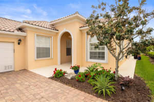 5751 WILENA PLACE, SARASOTA, FL 34238 Sold 06/19/25