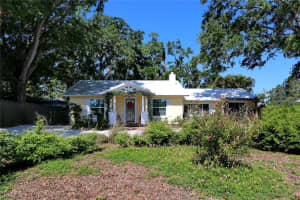 230 47TH STREET, BRADENTON, FL 34209 Sold 05/19/25
