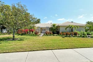 3647 COUNTRY PLACE BOULEVARD, SARASOTA, FL 34233 Sold 07/08/25
