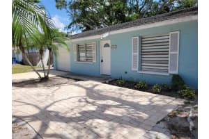 303 64TH STREET, BRADENTON, FL 34208 Sold 05/23/25